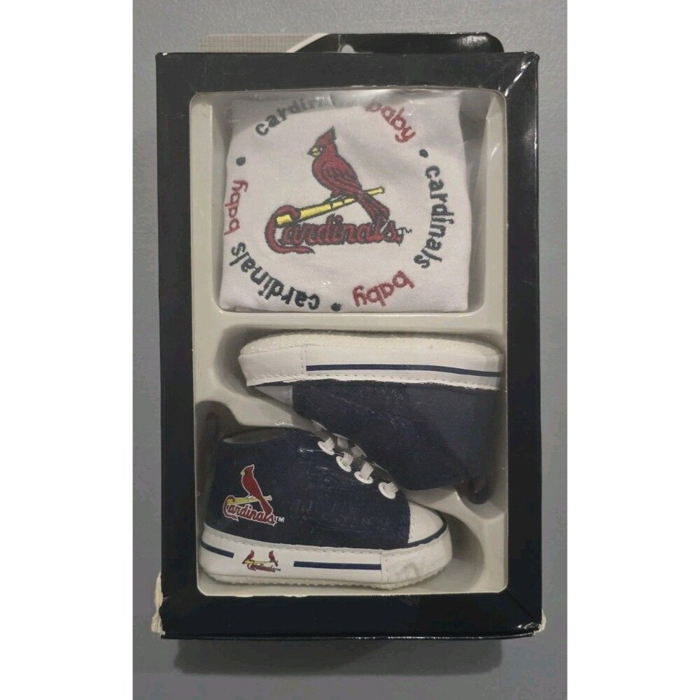 St. Louis Cardinals Baby Fanatic Bib & Pre-Walkers Shoes Set Size 0-6 Months MLB